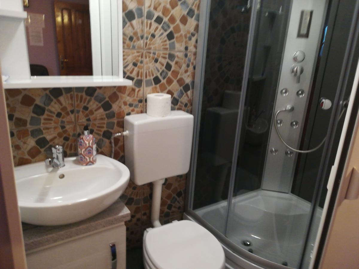 Casa Lidia Si Gogu Hotel Budeasa Mare Eksteriør billede